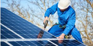 Installation Maintenance Panneaux Solaires Photovoltaïques à Clecy